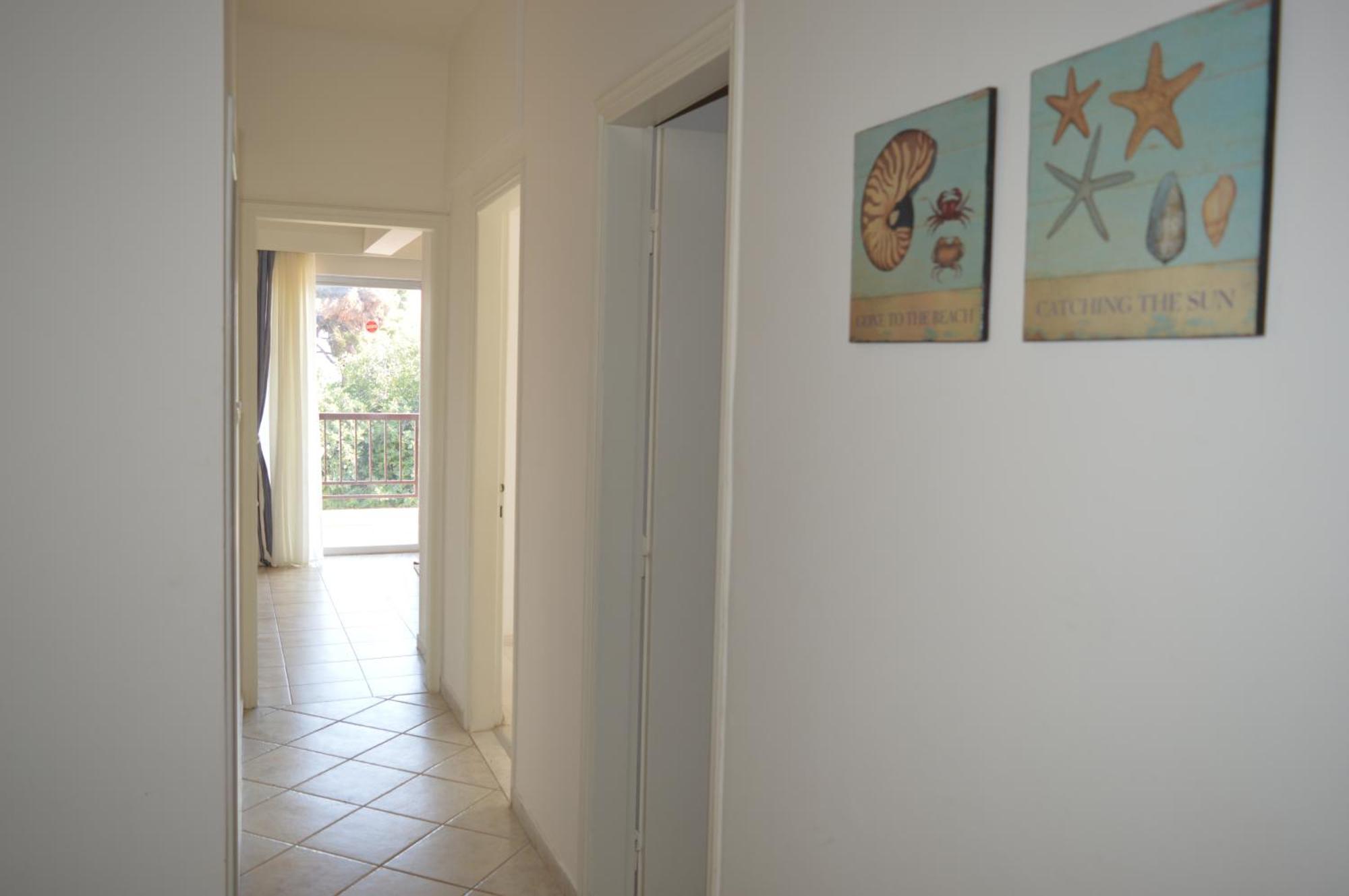 Leonidas Apartments And Suites Mola Kalyva Bagian luar foto