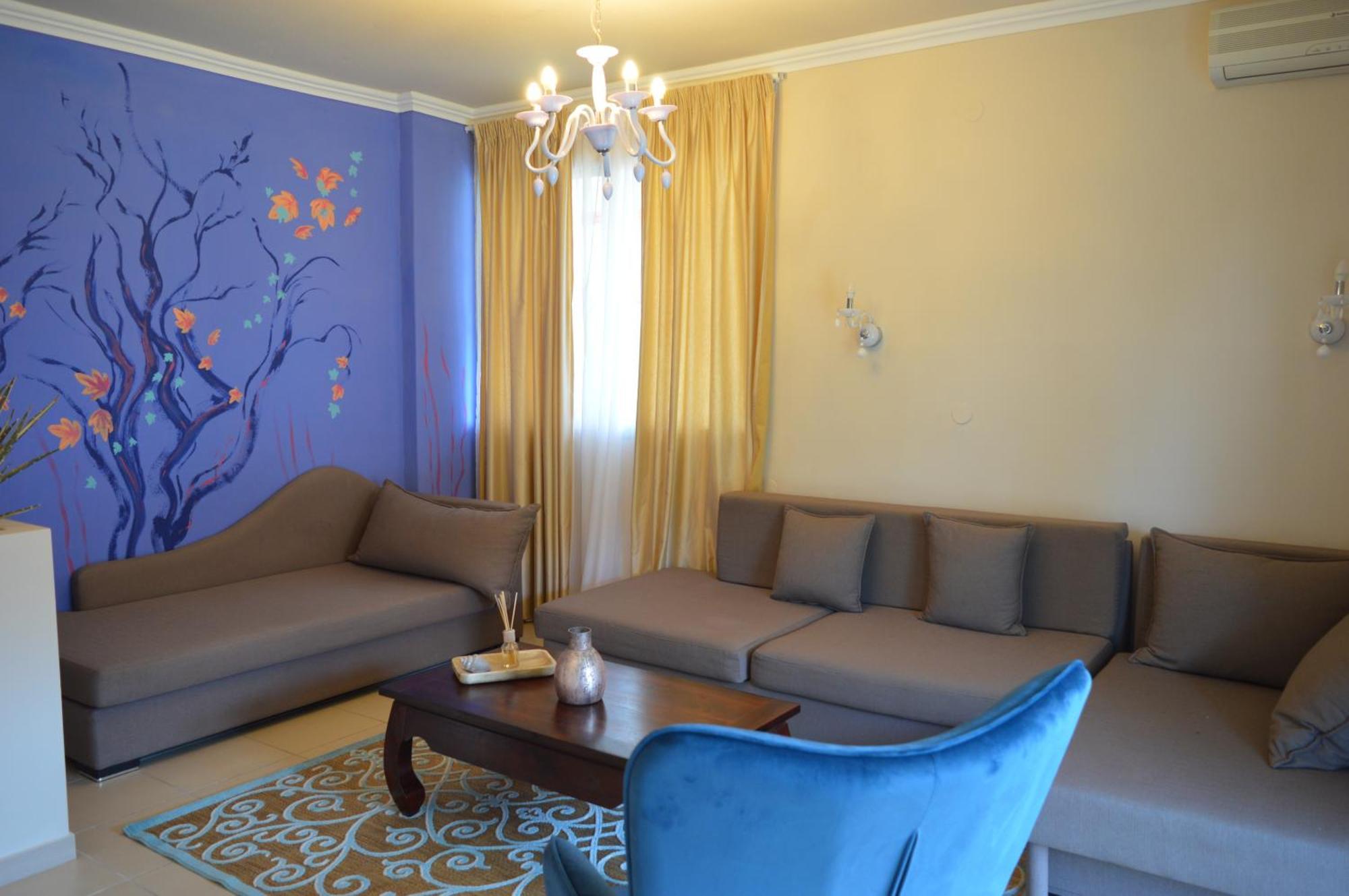 Leonidas Apartments And Suites Mola Kalyva Bagian luar foto